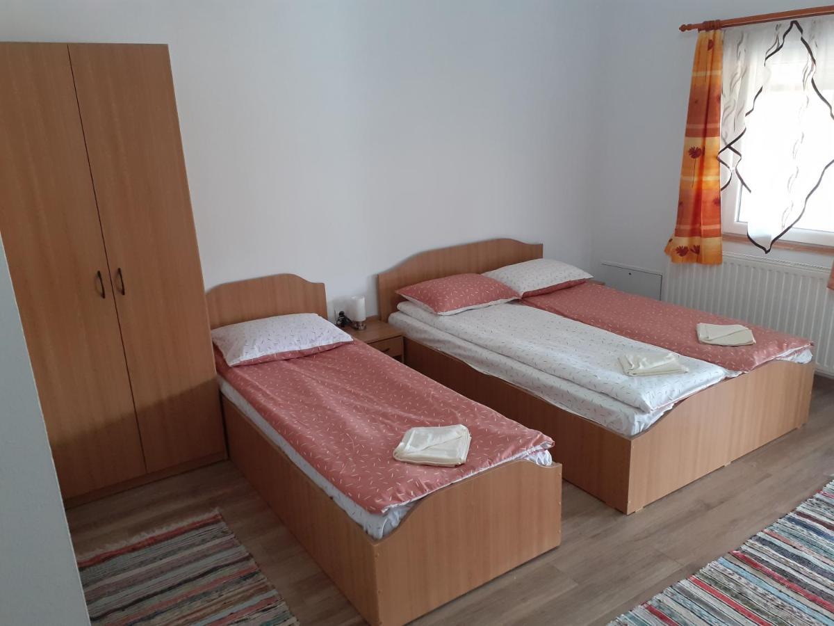 Kacso Apartma Ocna de Sus Екстериор снимка